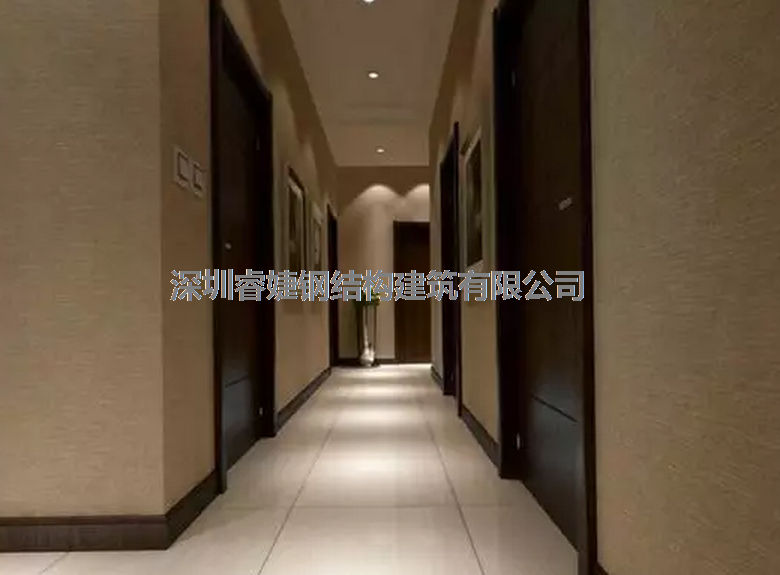 睿婕鋼結(jié)構(gòu)裝修：260平米現(xiàn)代簡(jiǎn)約別墅，黑白色調(diào)一樣出眾(圖6)