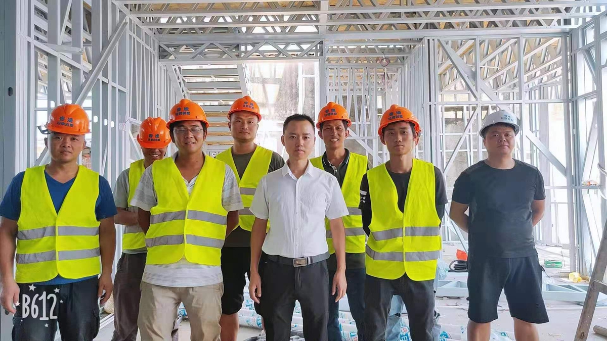 睿婕造未來(lái)，鋼結(jié)構(gòu)別墅的前沿設(shè)計(jì)與技術(shù)創(chuàng)新(圖2)